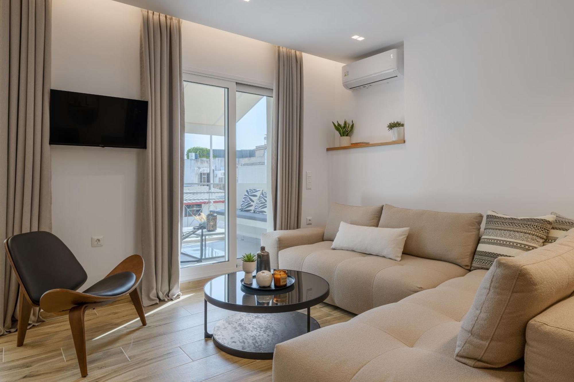 Central Sunny Loft With Plunge Pool أثينا المظهر الخارجي الصورة