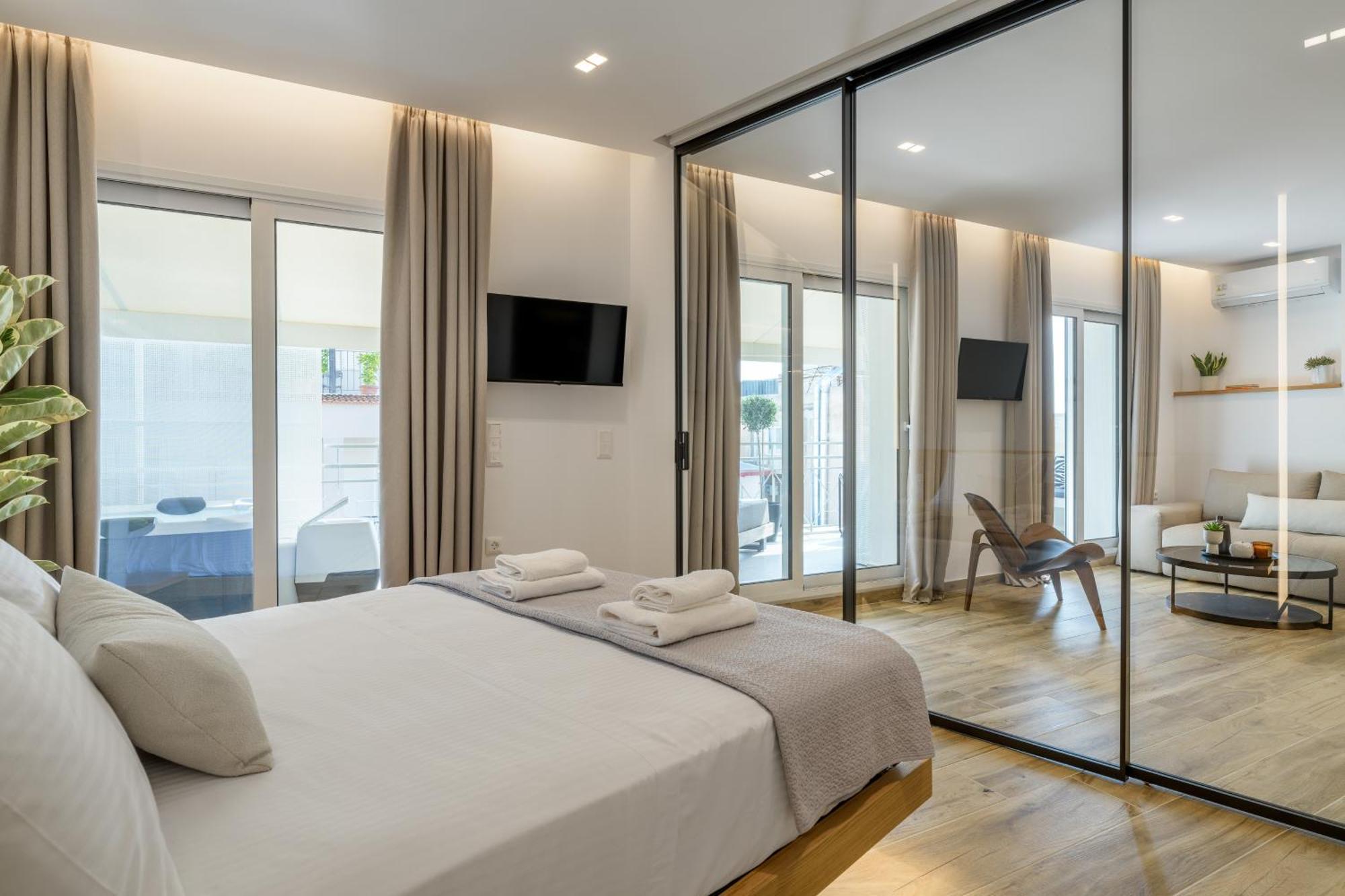 Central Sunny Loft With Plunge Pool أثينا المظهر الخارجي الصورة